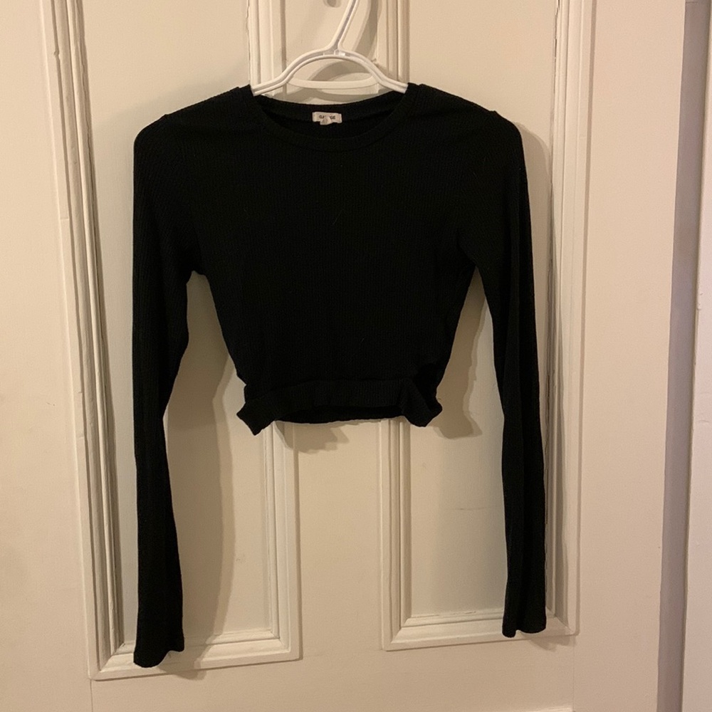 Garage long sleeve crop top